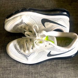 Nike Size 6.5 Sneakers